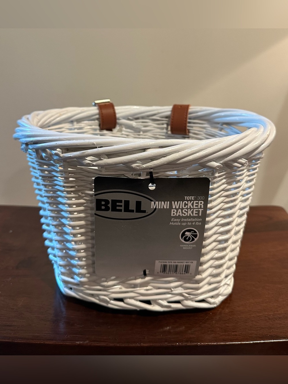 Small wicker bike basket • straps • white